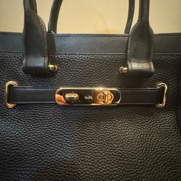 🍀Coach Black Leather Satchel - Picture 3 of 12